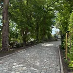 Aussergewoehnliche Stadtvilla *
