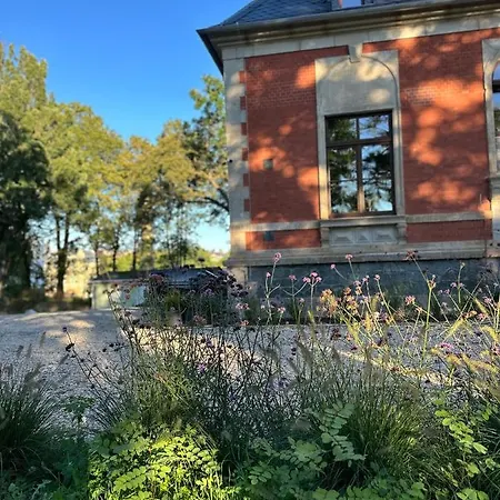 Aussergewoehnliche Stadtvilla 公寓