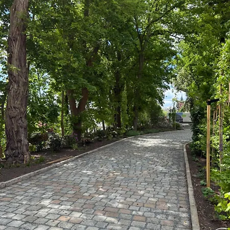 Aussergewoehnliche Stadtvilla *