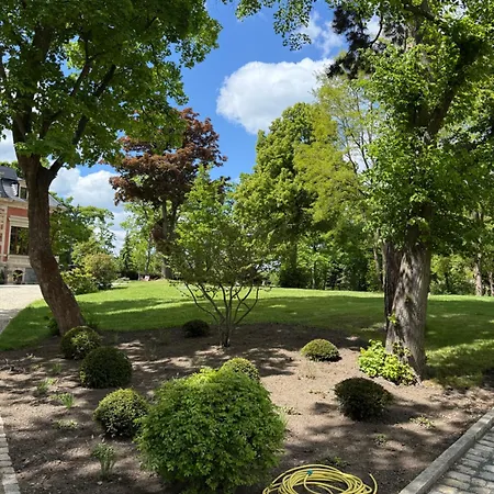 Aussergewoehnliche Stadtvilla Lejlighed